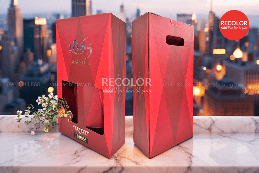Hộp Quà Tết In Logo Chuyên Nghiệp – Tạo Dấu Ấn Riêng Cho Doanh Nghiệp